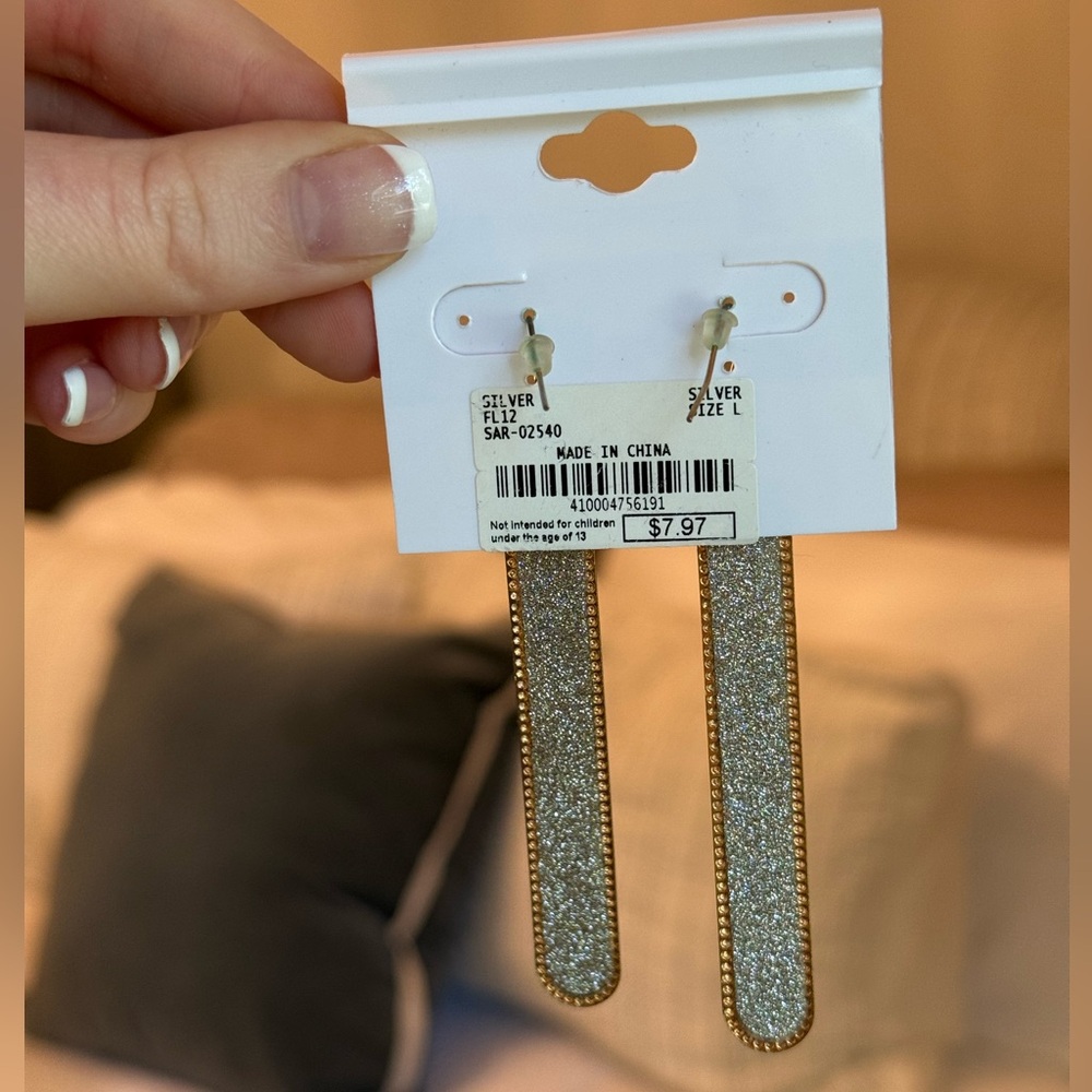 Charming Charlie Long Glitter Drop Earrings - Gold & Silver Tone (NWT) - Picture 2 of 4